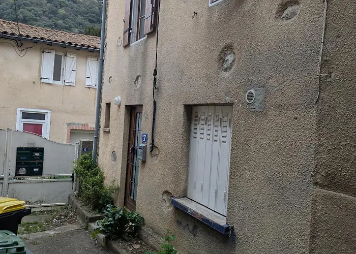 Jolie Maison *