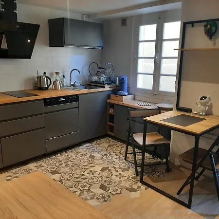 Jolie Maison